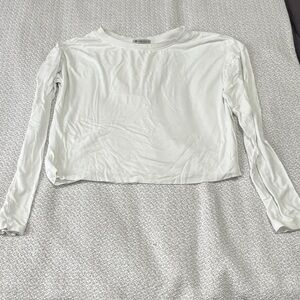 Forever 21 White Athletic Cropped Long-Sleeve Tee